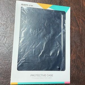 ESR iPad 6th gen case (Folds into stand)